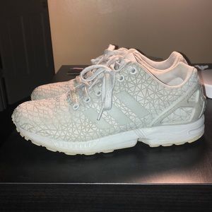 WOMENS ADIDAS ZX FLUX!